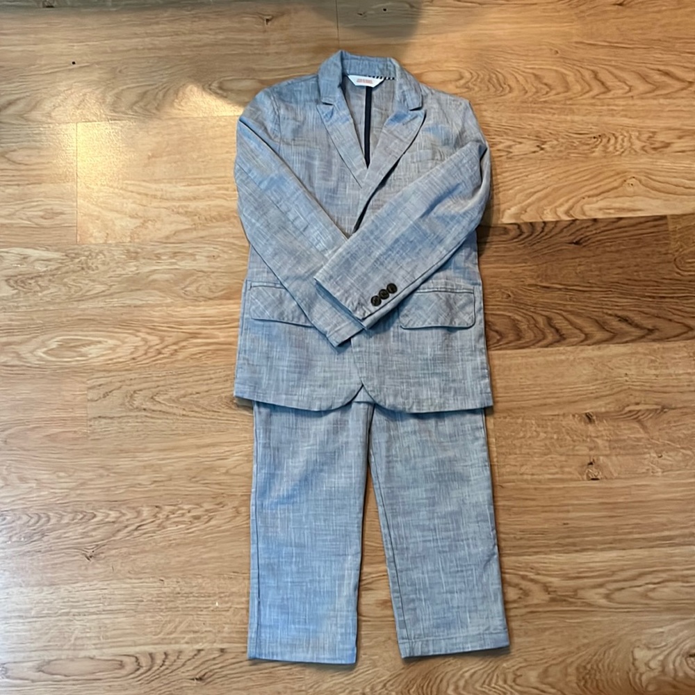 Cat & Jack Light Blue Suit. Size 7